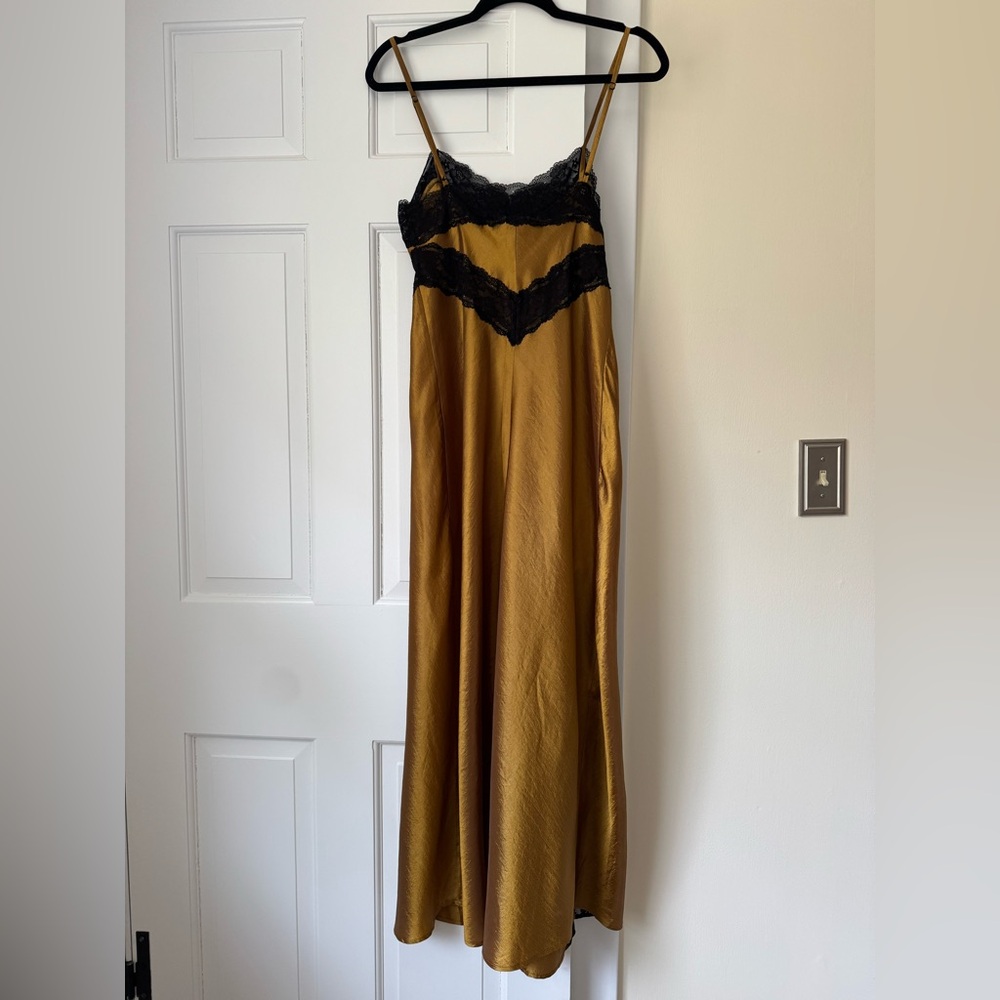 Hill House Home Ida Slip Dress Black Lace Gold Satin Size Small NWOT - Picture 8 of 10